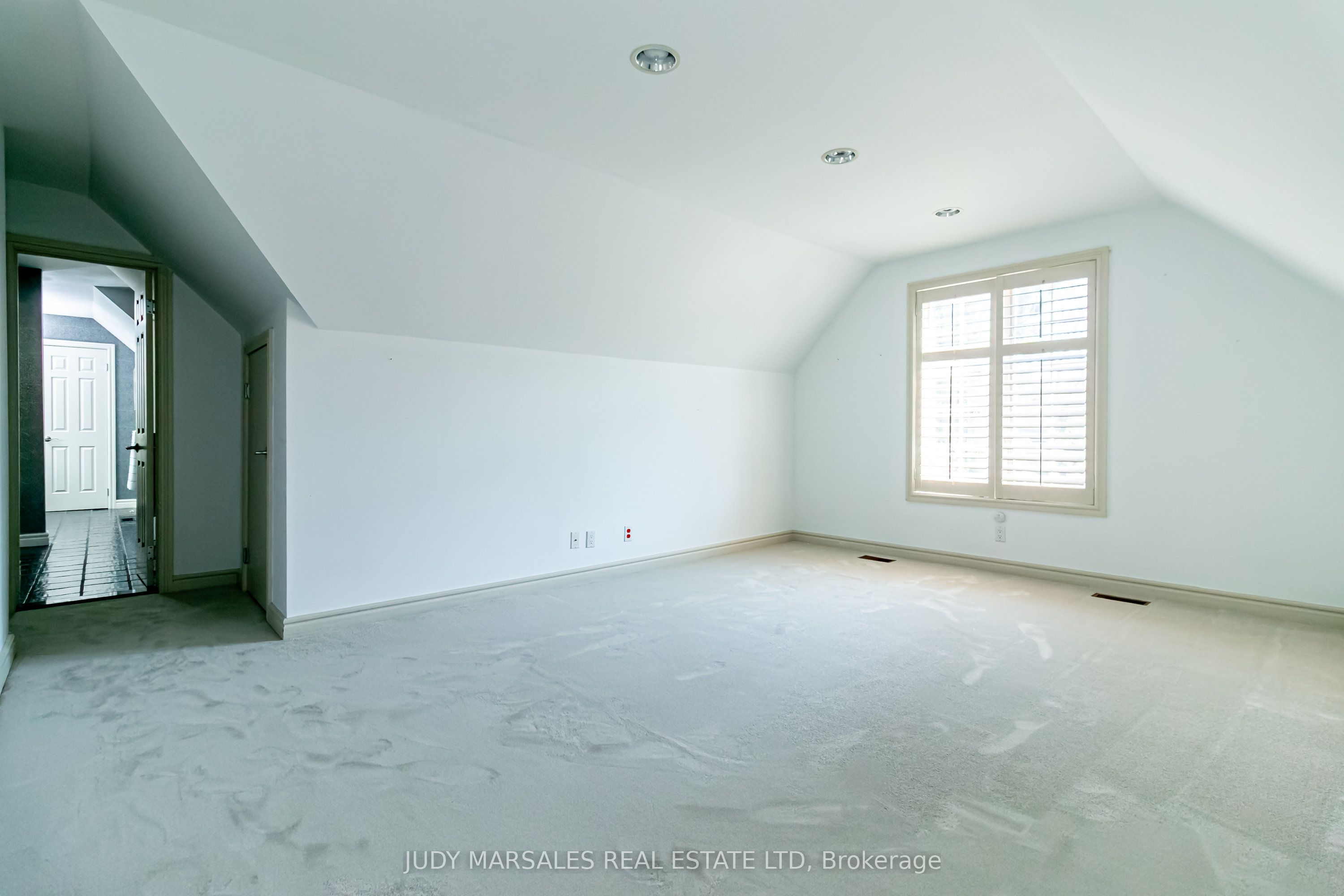 Photo 81 of 66B South Street W, Hamilton, Dundas — HOMEH
