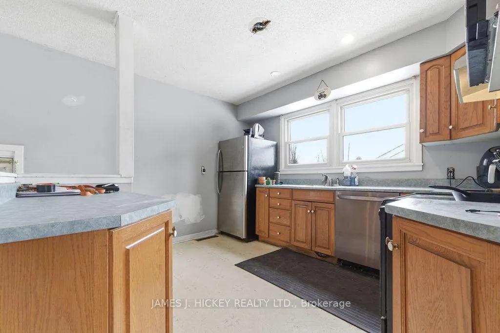 Photo 6 of 18 Summit Street, Deep River — HOMEH