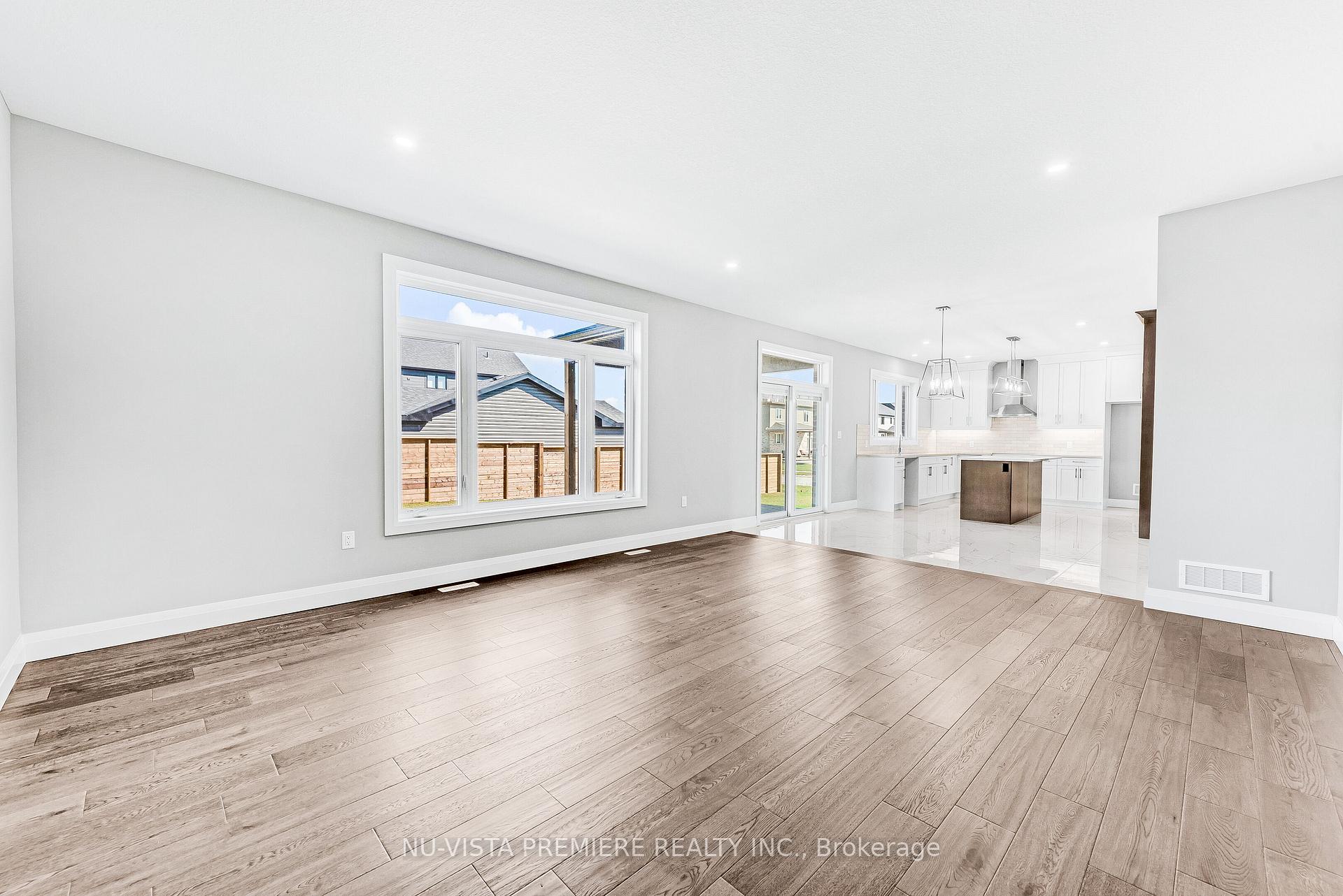 Photo 12 of 21 Greenbrier Ridge, Thames Centre, Rural Thames Centre — HOMEH