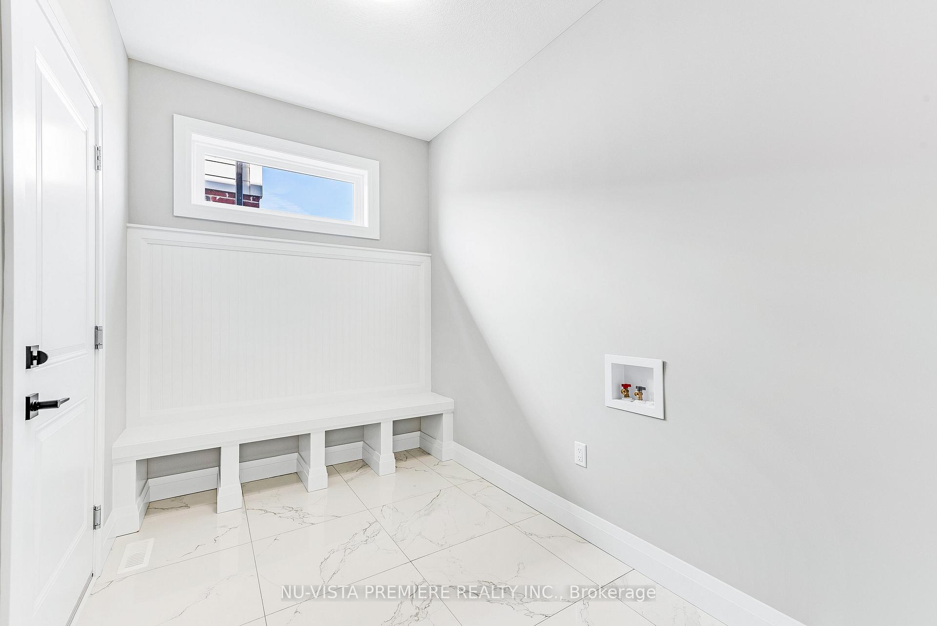 Photo 19 of 21 Greenbrier Ridge, Thames Centre, Rural Thames Centre — HOMEH