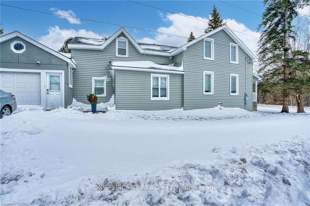Photo 2 of 383 Campbell Street, Huron-Kinloss, Lucknow — HOMEH