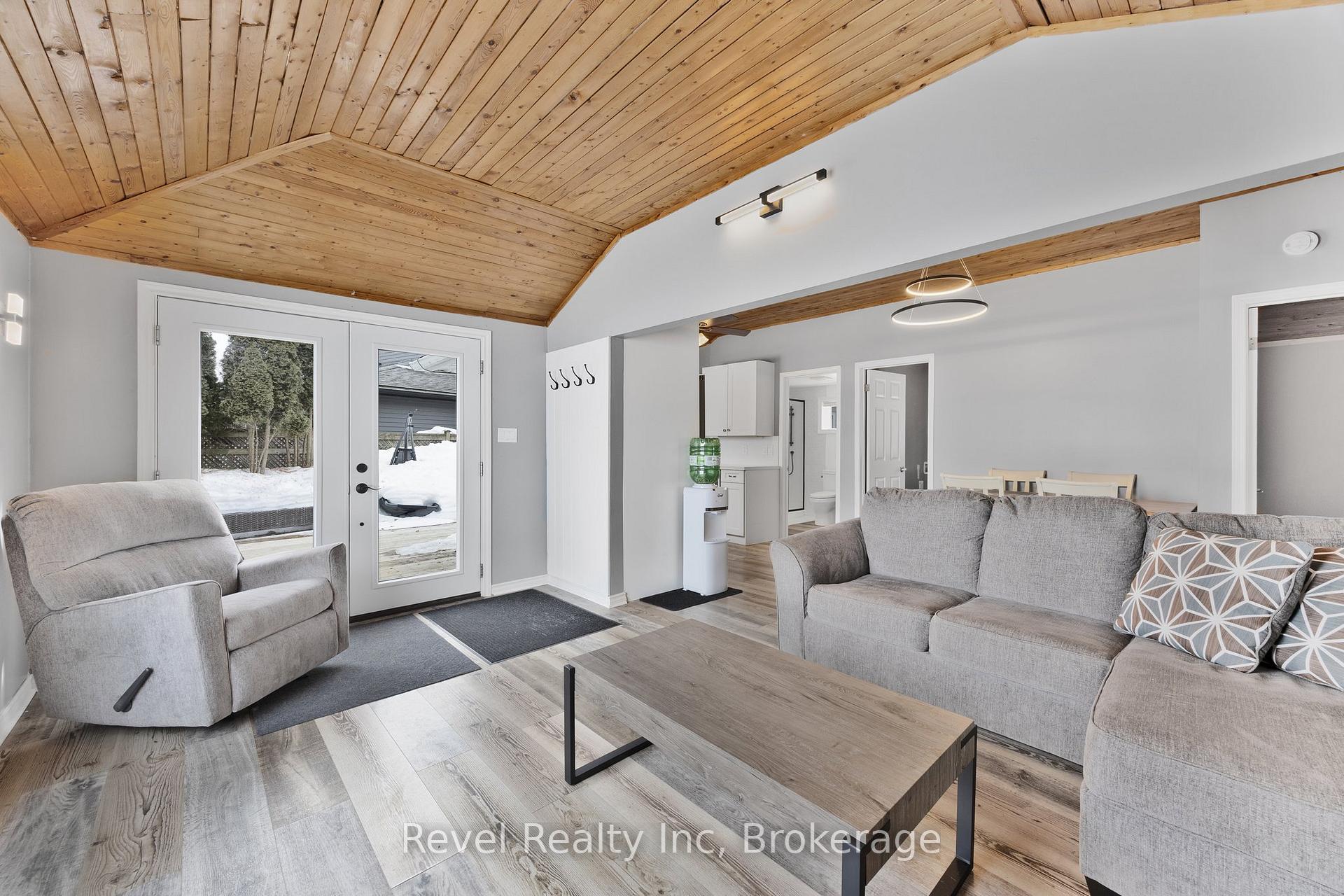Photo 9 of 97 Maskinonge Road, Tay, Rural Tay — HOMEH