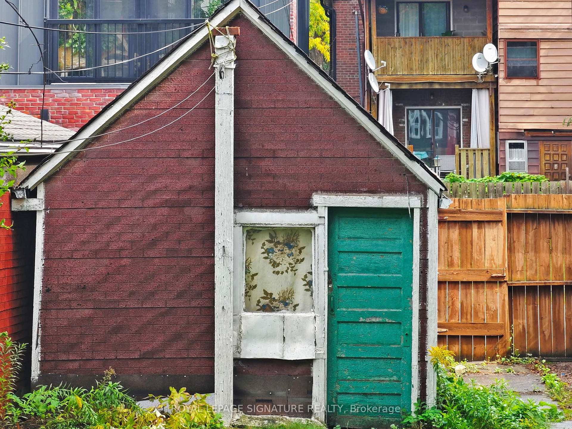 Photo 9 of 45 Arundel Avenue, Toronto, Playter Estates-Danforth — HOMEH