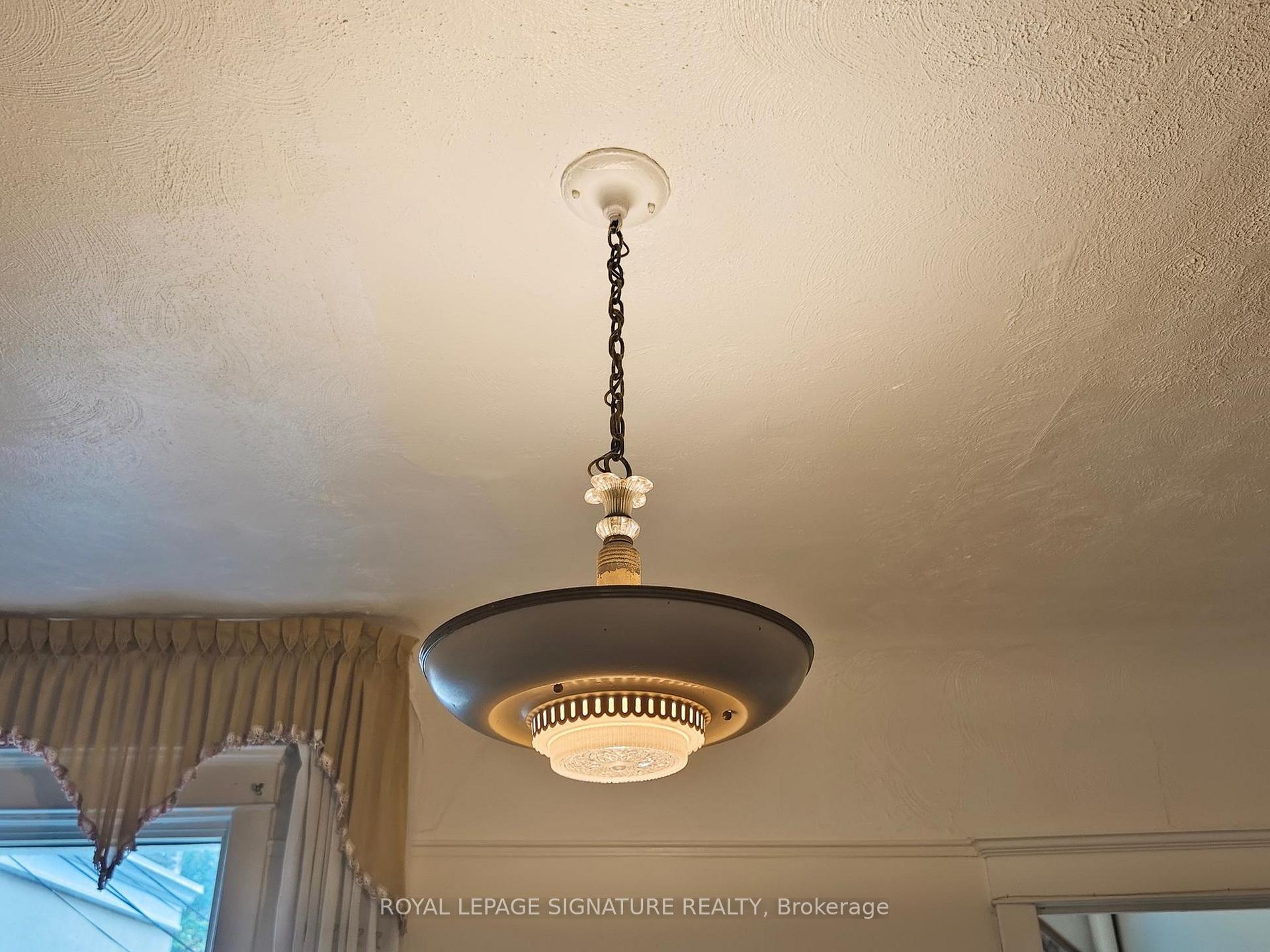 Photo 20 of 45 Arundel Avenue, Toronto, Playter Estates-Danforth — HOMEH