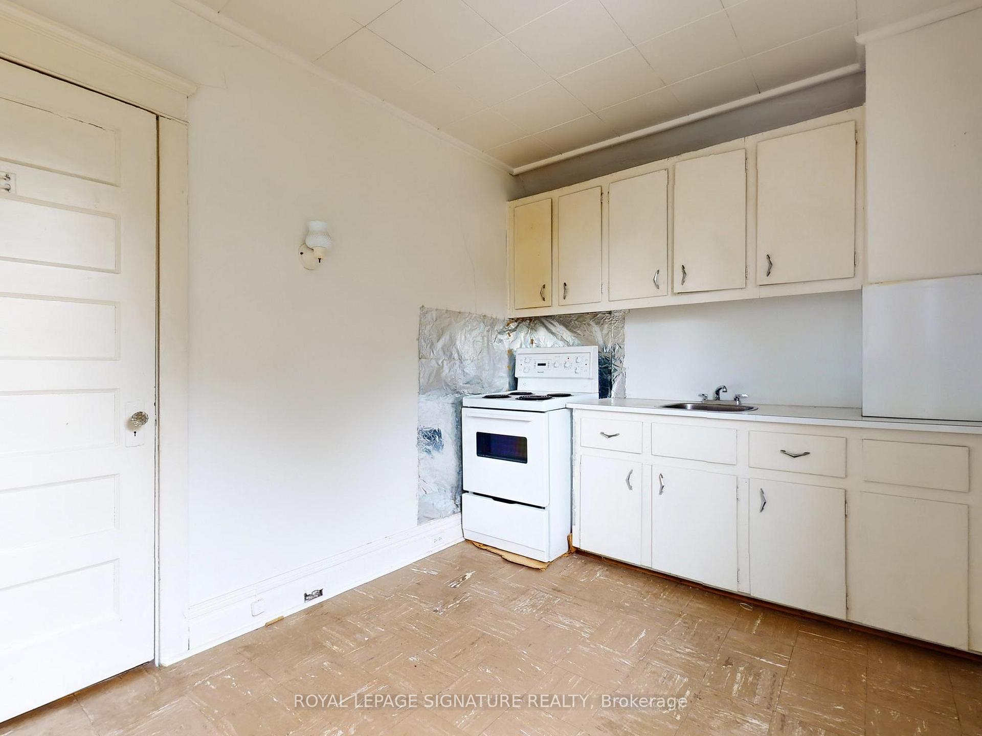 Photo 29 of 45 Arundel Avenue, Toronto, Playter Estates-Danforth — HOMEH