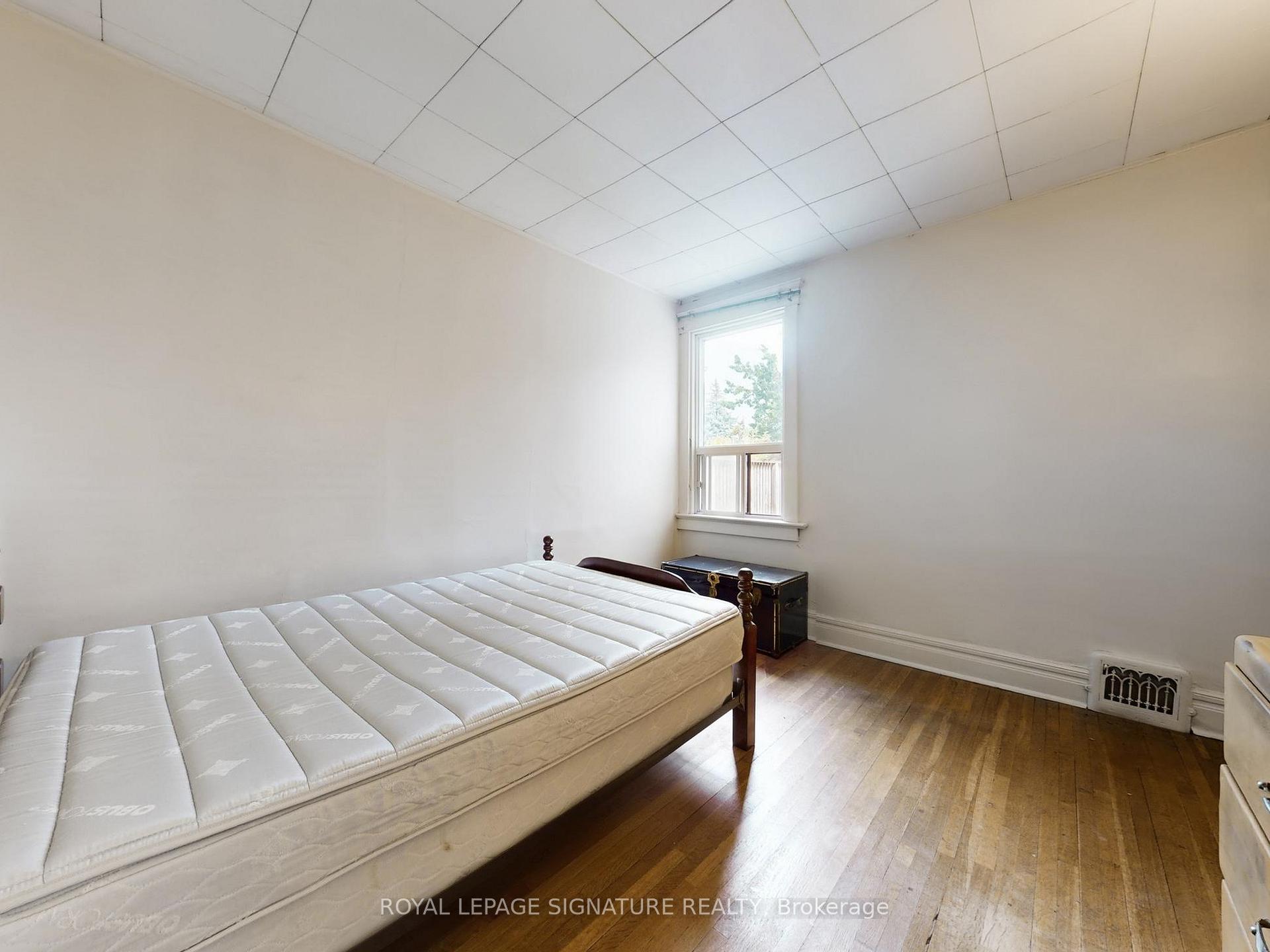 Photo 34 of 45 Arundel Avenue, Toronto, Playter Estates-Danforth — HOMEH