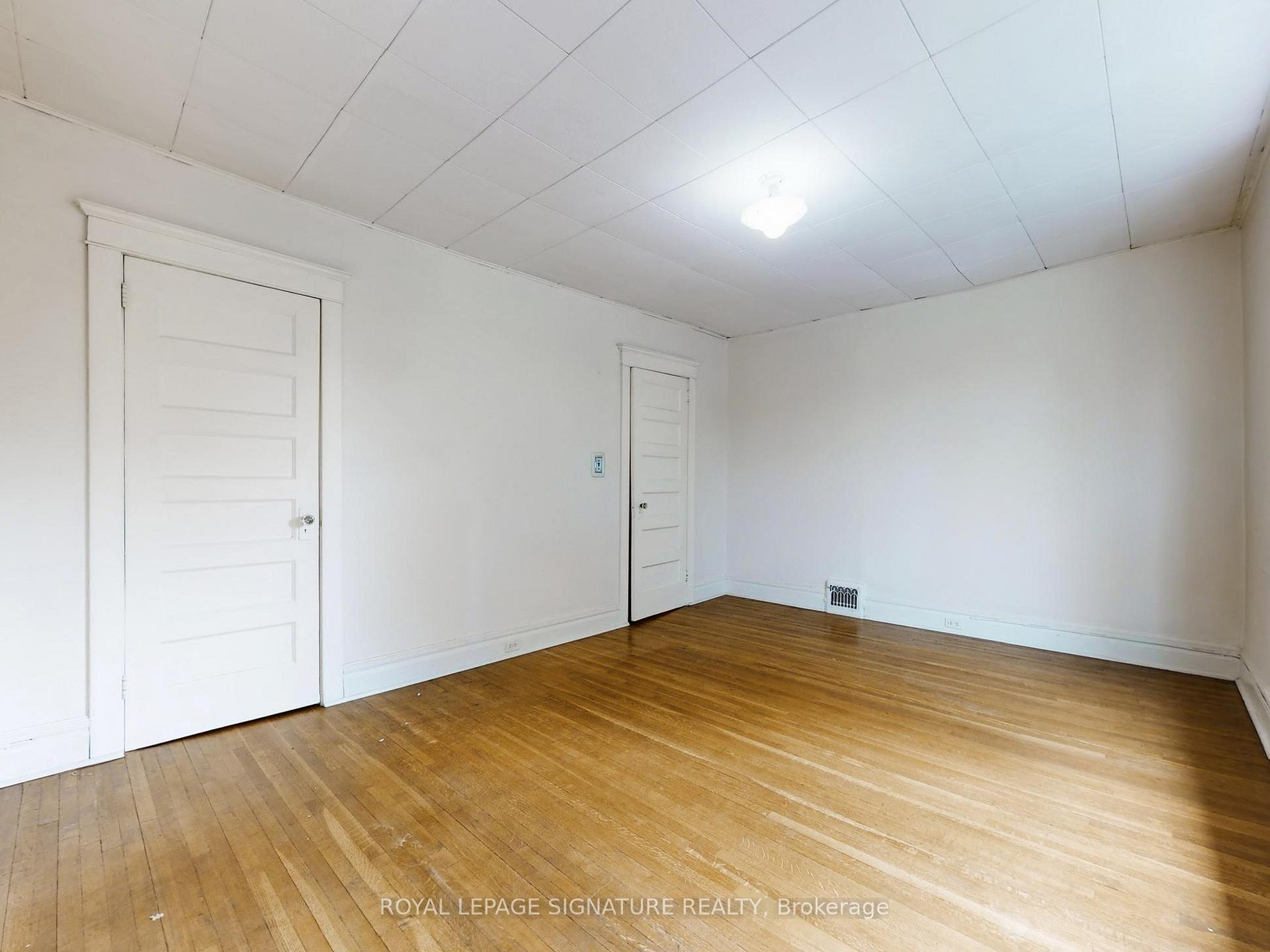 Photo 37 of 45 Arundel Avenue, Toronto, Playter Estates-Danforth — HOMEH