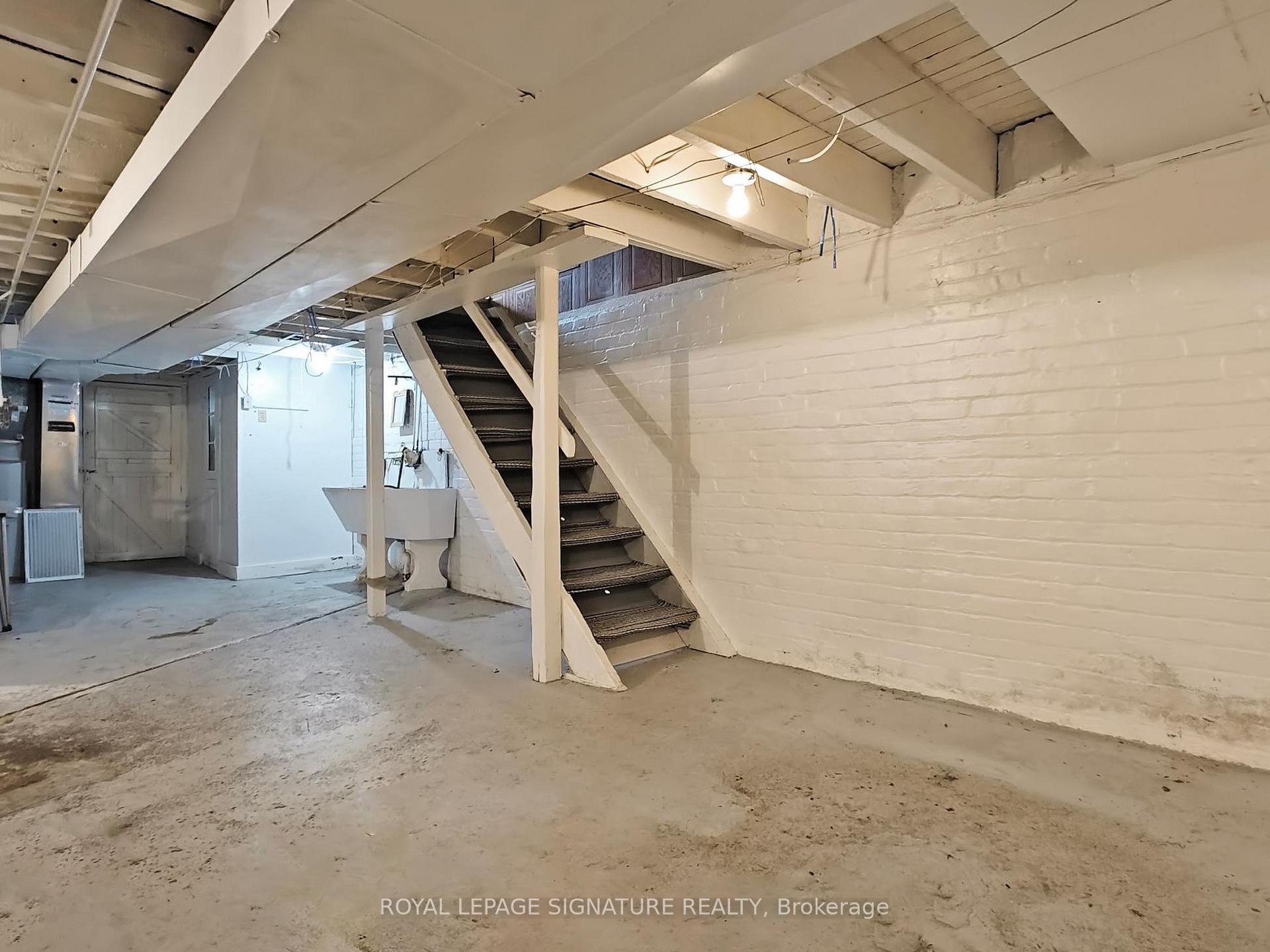 Photo 43 of 45 Arundel Avenue, Toronto, Playter Estates-Danforth — HOMEH