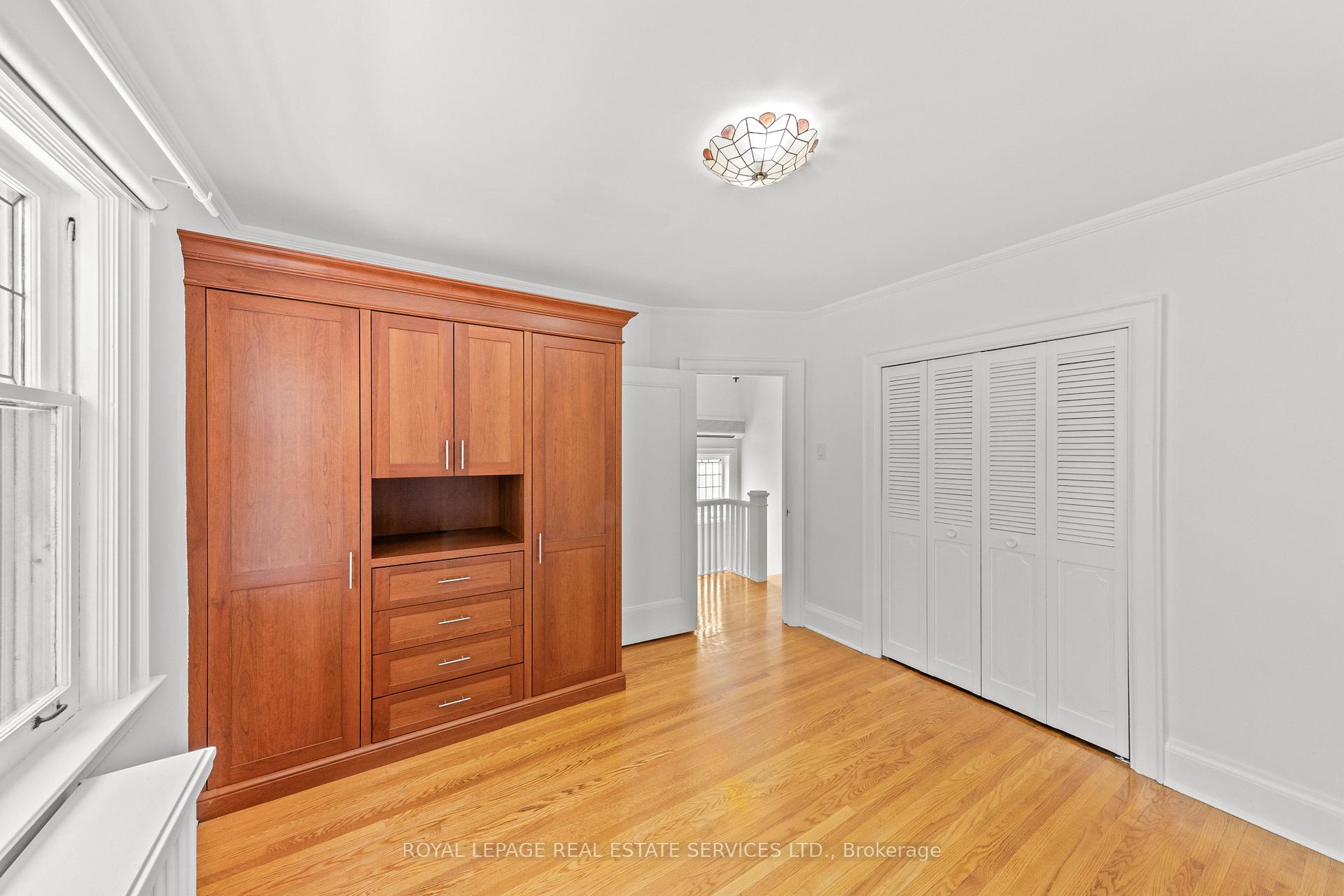 Photo 29 of 9 Duplex Crescent, Toronto, Yonge-Eglinton — HOMEH