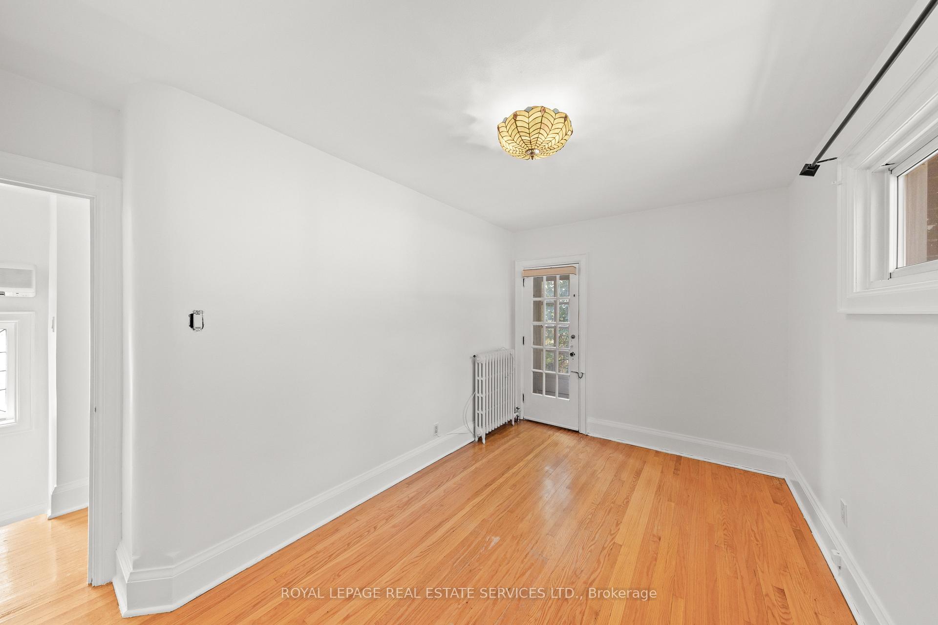 Photo 31 of 9 Duplex Crescent, Toronto, Yonge-Eglinton — HOMEH