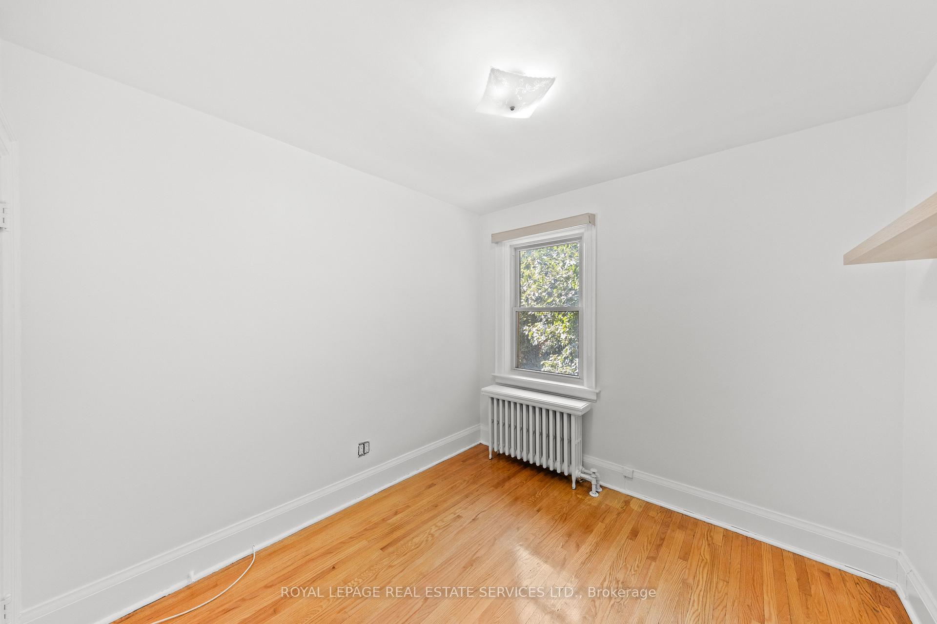 Photo 34 of 9 Duplex Crescent, Toronto, Yonge-Eglinton — HOMEH