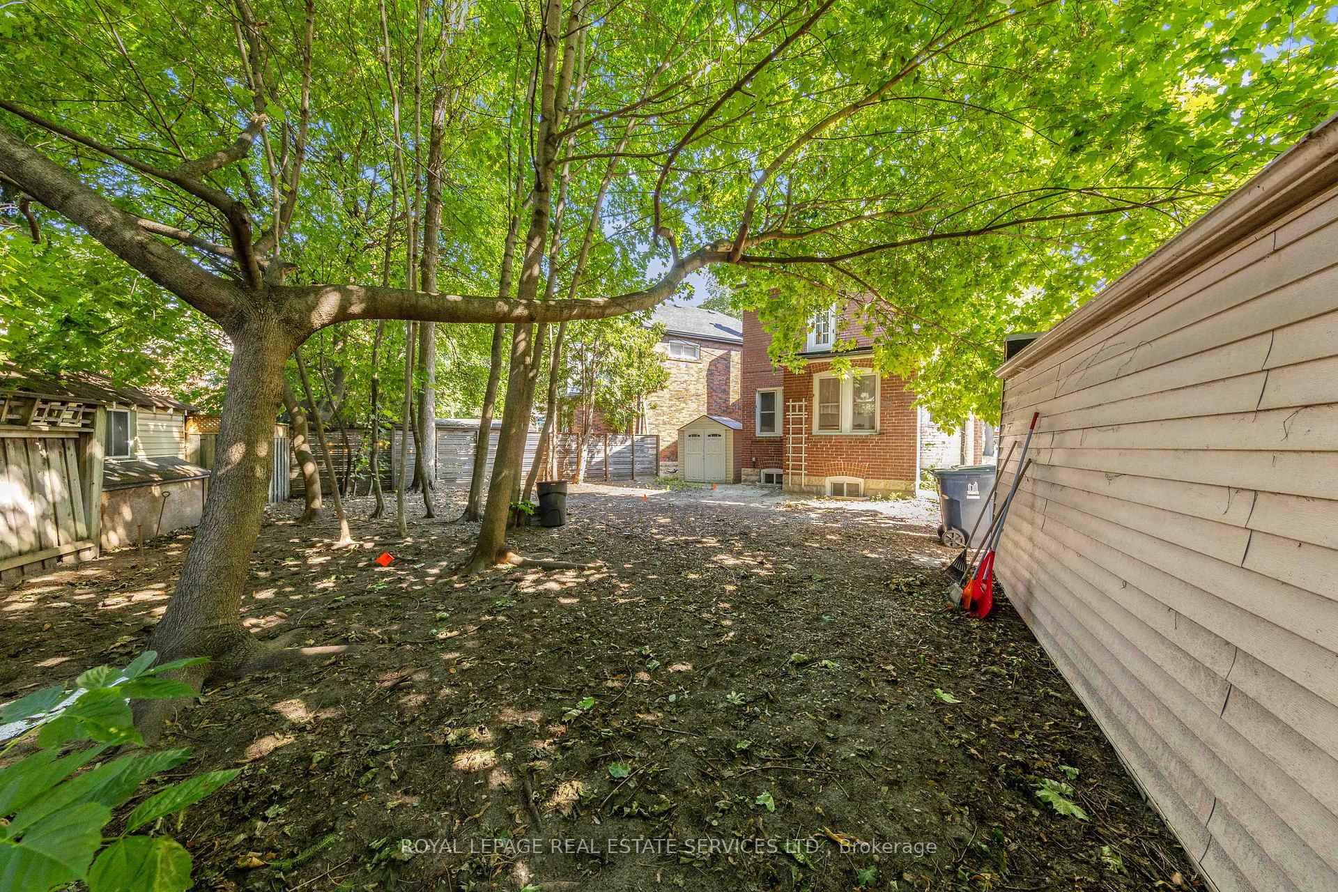 Photo 42 of 9 Duplex Crescent, Toronto, Yonge-Eglinton — HOMEH