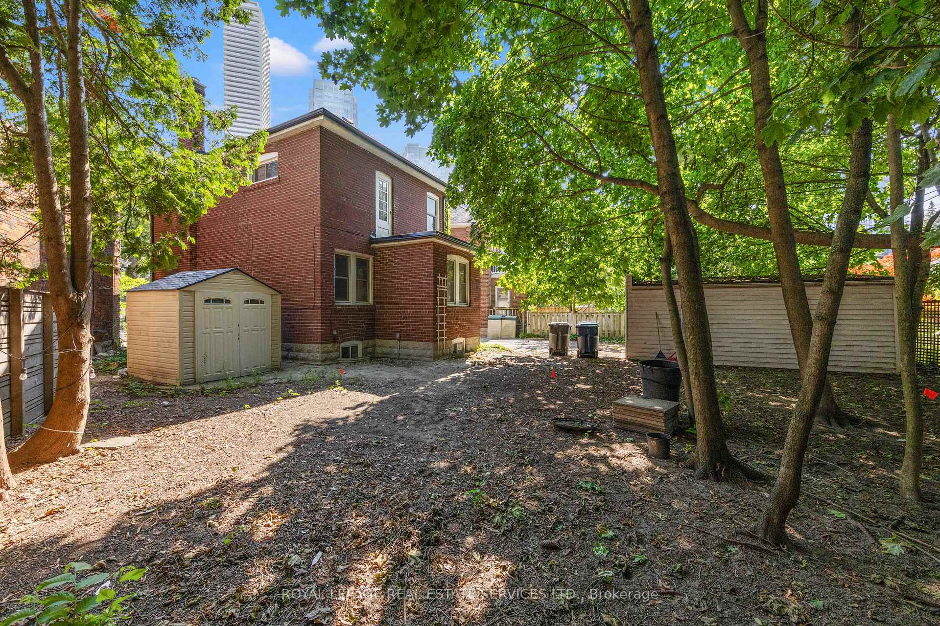 Photo 43 of 9 Duplex Crescent, Toronto, Yonge-Eglinton — HOMEH
