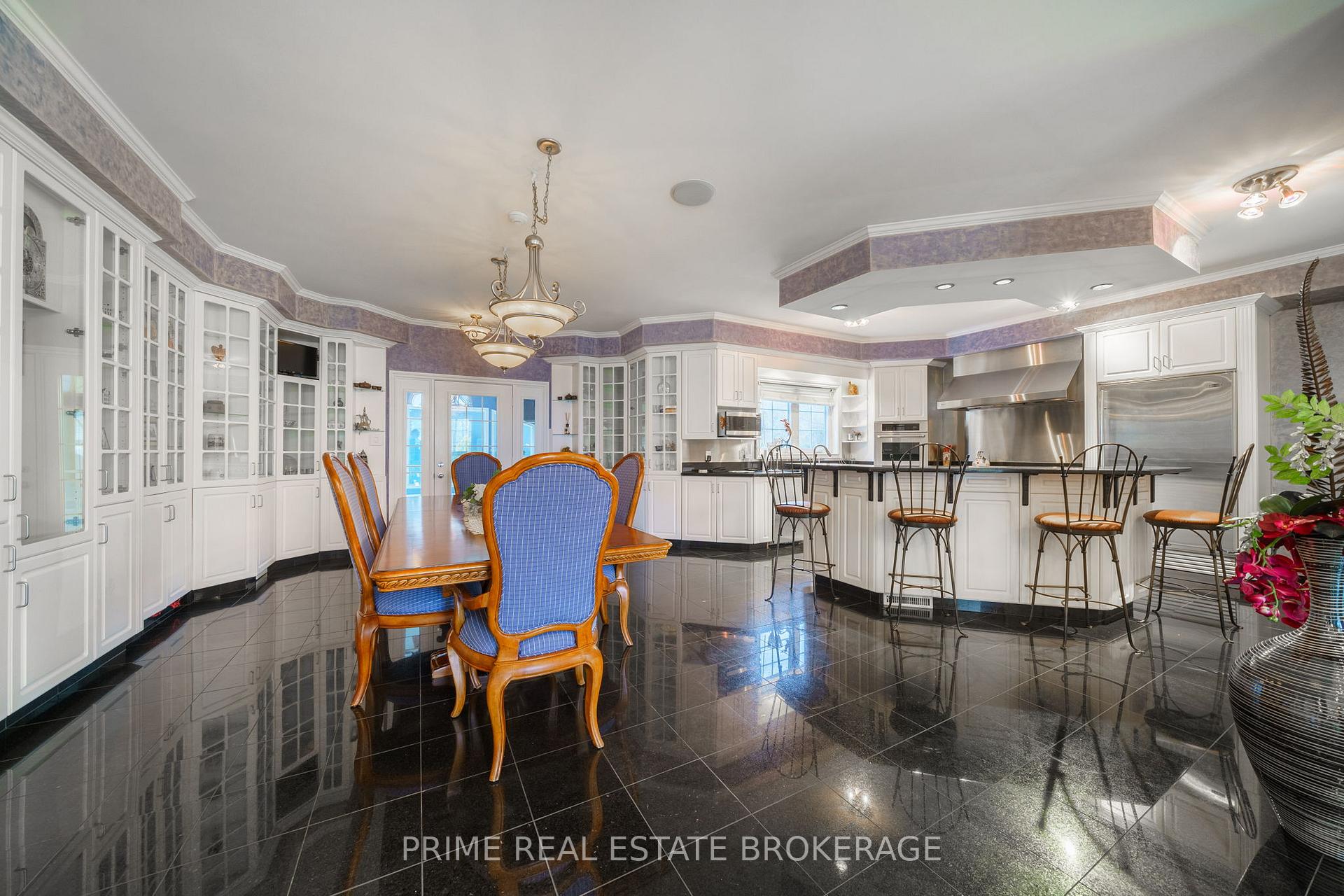 Photo 8 of 1561 Westchester Bourne Road, Thames Centre, Rural Thames Centre — HOMEH