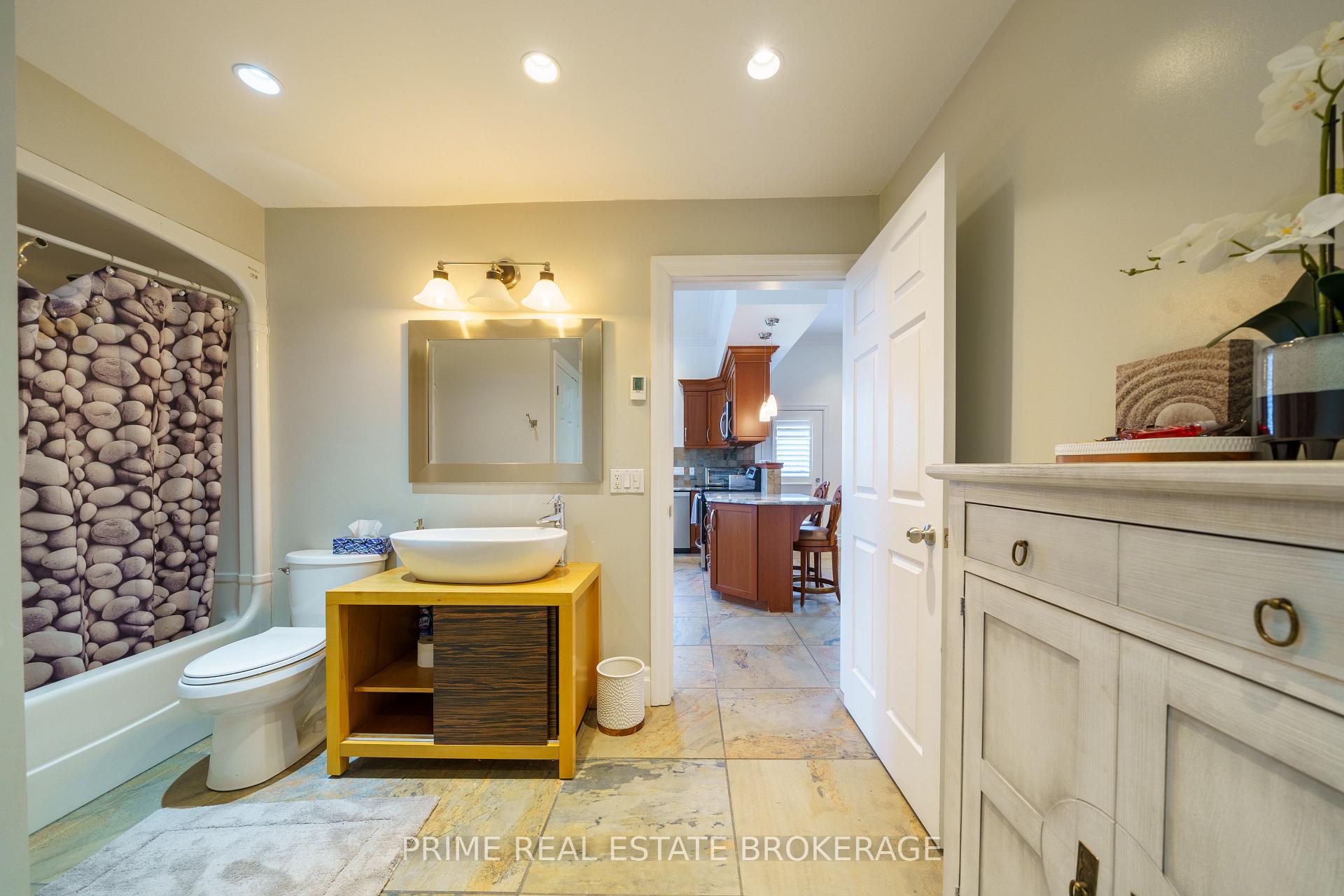 Photo 14 of 1561 Westchester Bourne Road, Thames Centre, Rural Thames Centre — HOMEH
