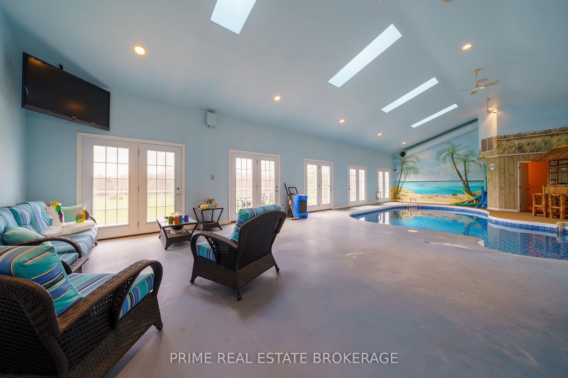 Photo 28 of 1561 Westchester Bourne Road, Thames Centre, Rural Thames Centre — HOMEH