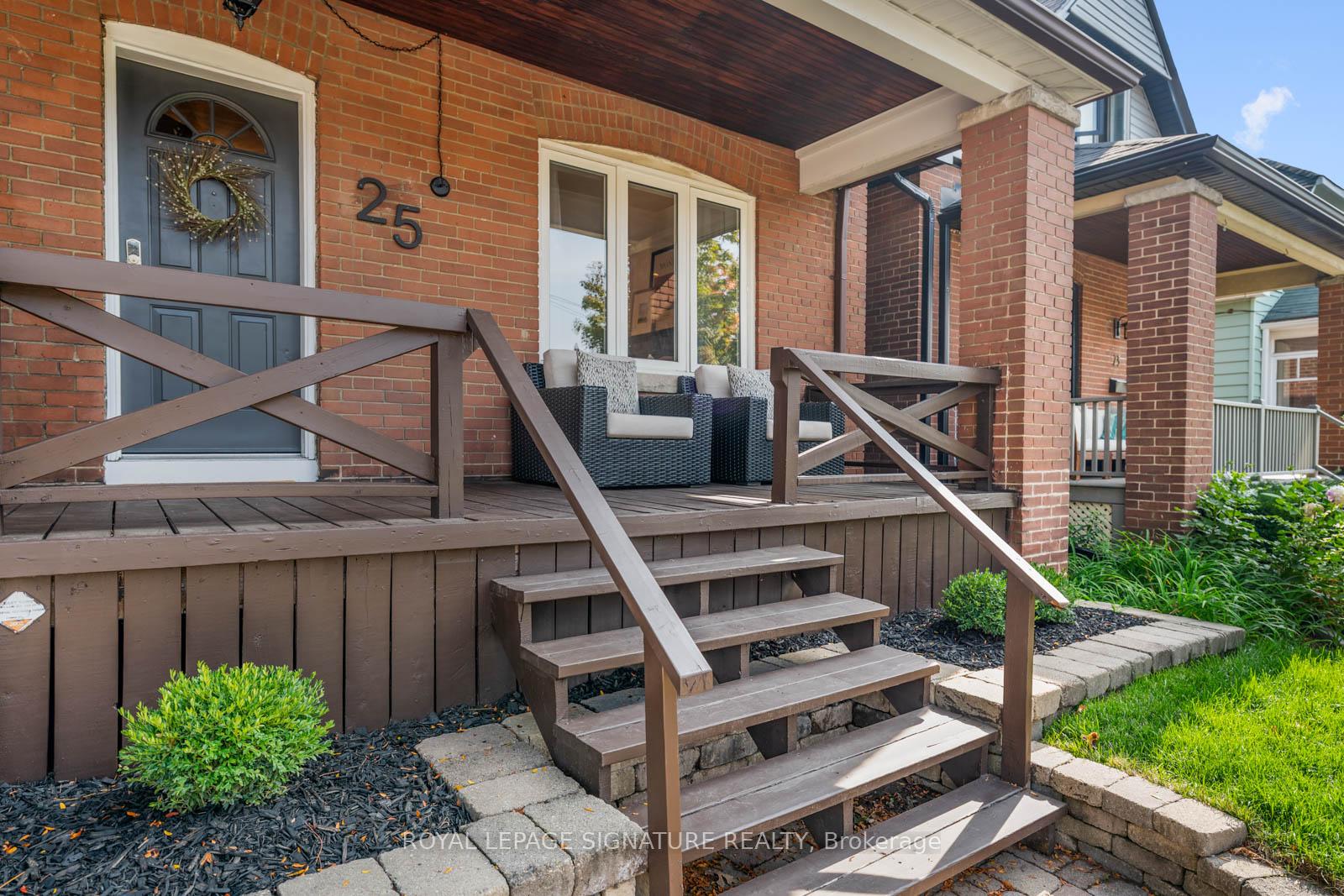 Photo 3 of 25 Pepler Avenue, Toronto, East York — HOMEH