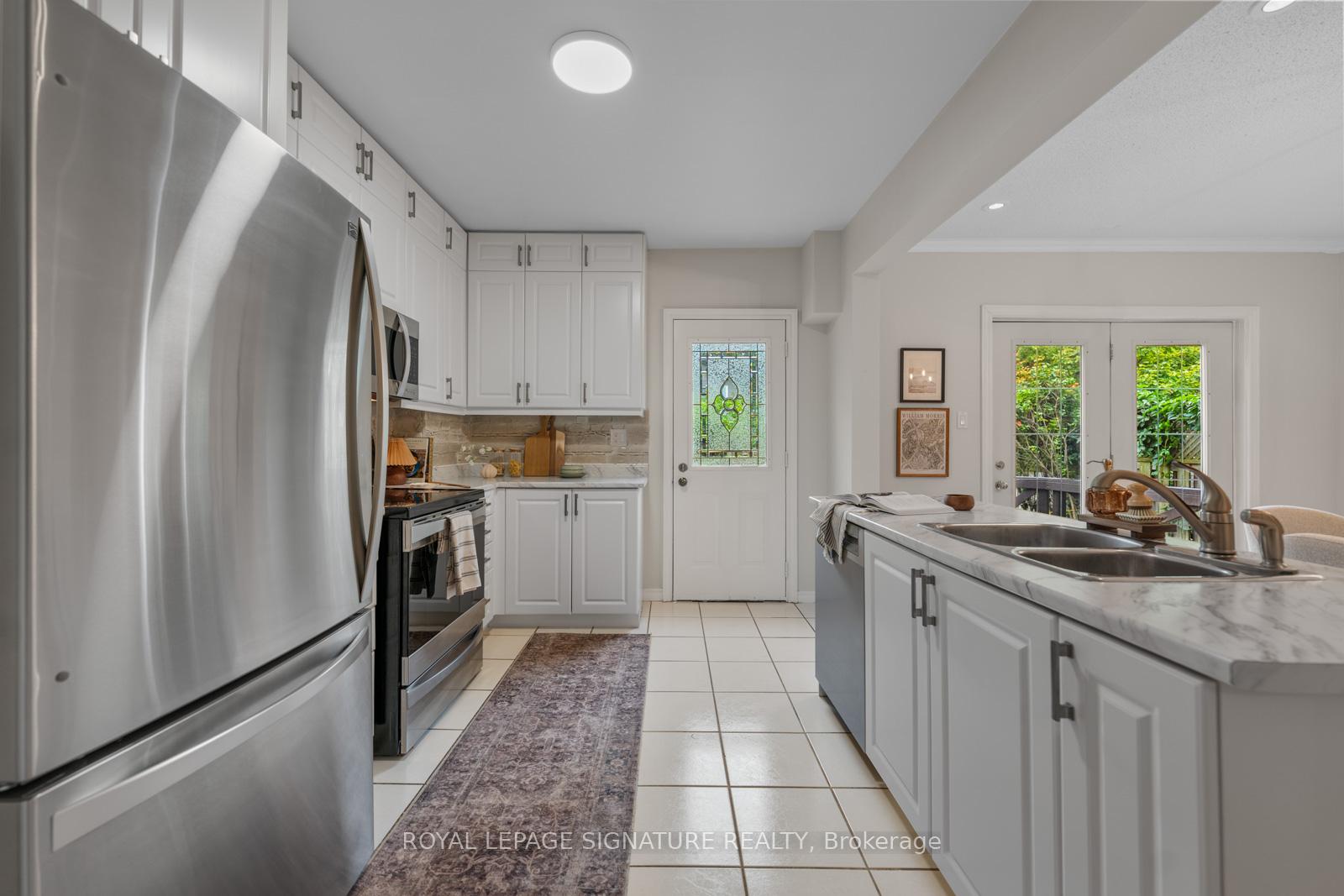 Photo 15 of 25 Pepler Avenue, Toronto, East York — HOMEH