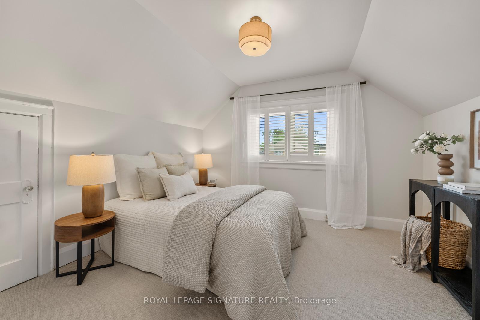 Photo 21 of 25 Pepler Avenue, Toronto, East York — HOMEH
