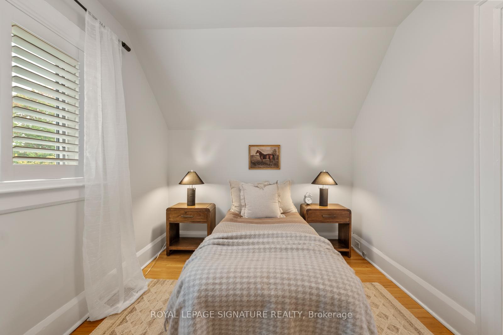 Photo 25 of 25 Pepler Avenue, Toronto, East York — HOMEH