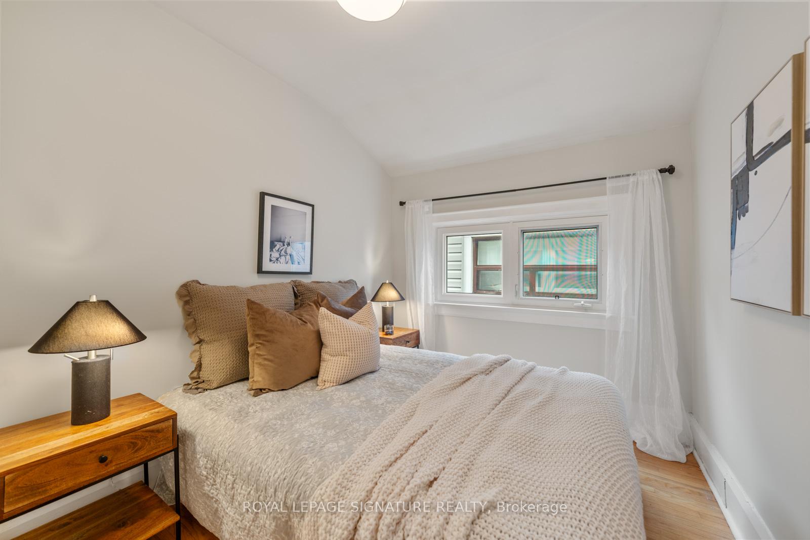Photo 27 of 25 Pepler Avenue, Toronto, East York — HOMEH