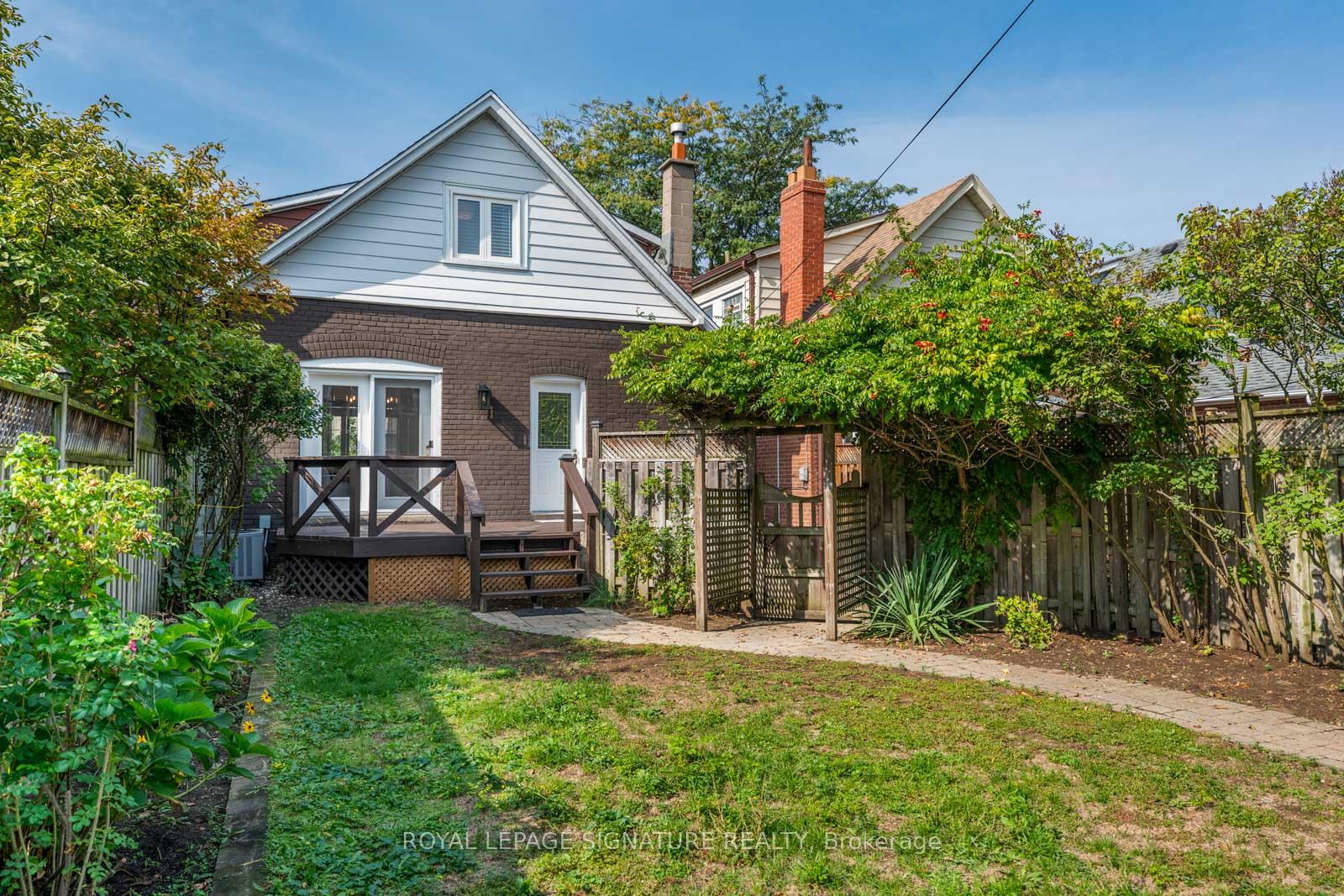 Photo 36 of 25 Pepler Avenue, Toronto, East York — HOMEH