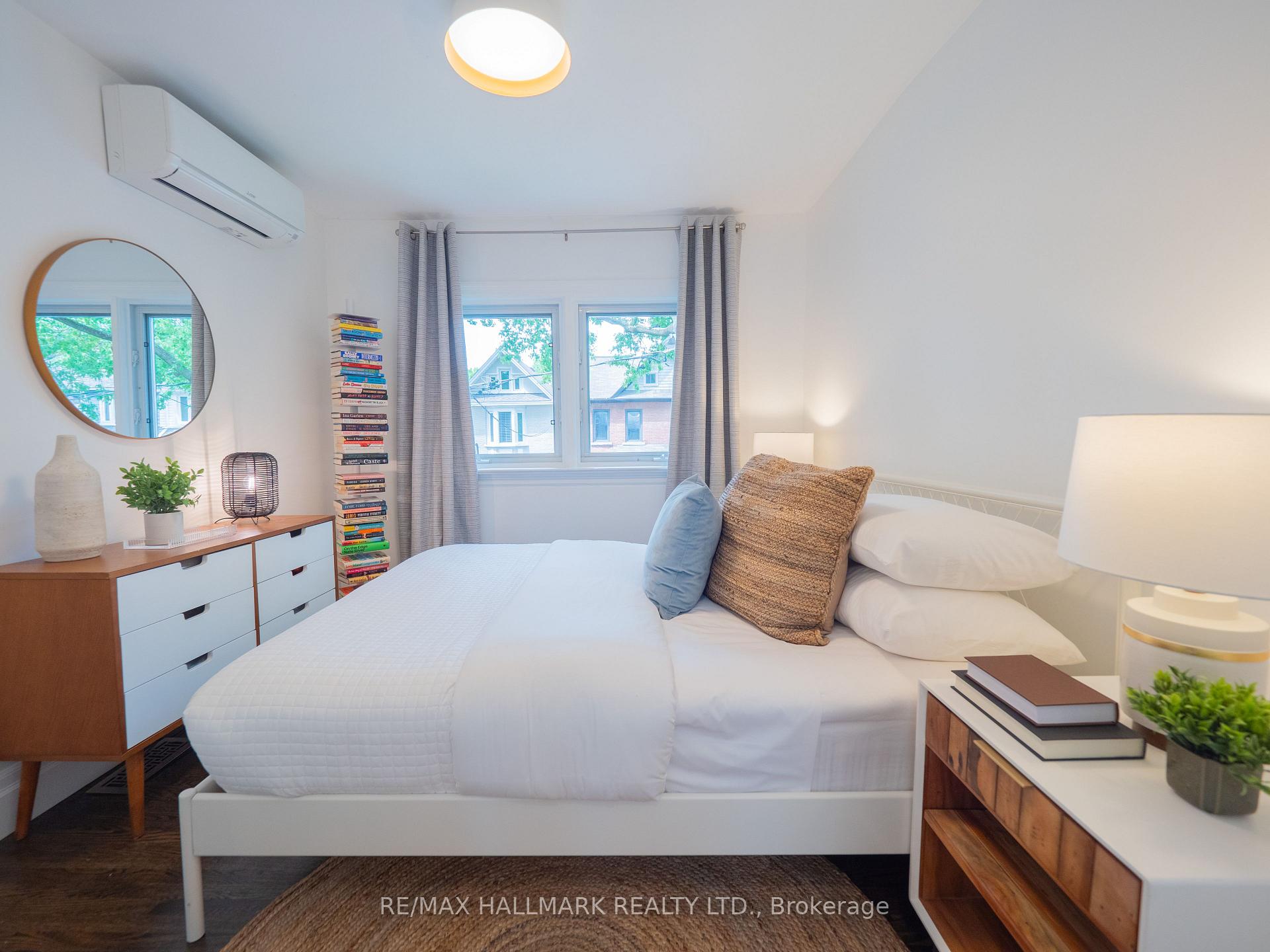 Photo 23 of 87 De Grassi Street, Toronto, South Riverdale — HOMEH