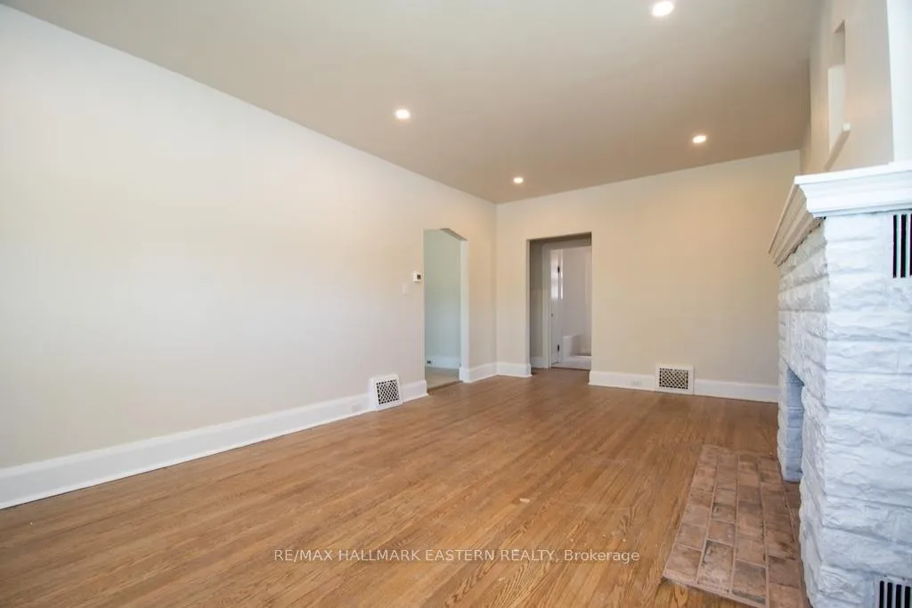 Photo 6 of 760 Chemong Road, Peterborough, Northcrest Ward 5 — HOMEH