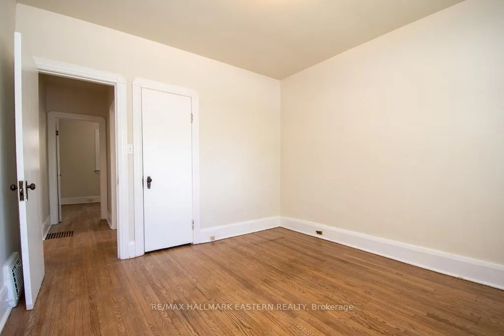 Photo 12 of 760 Chemong Road, Peterborough, Northcrest Ward 5 — HOMEH