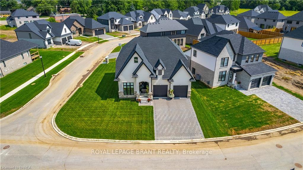 Photo 1 of 42 Aspen Circle, Thames Centre, Rural Thames Centre — HOMEH