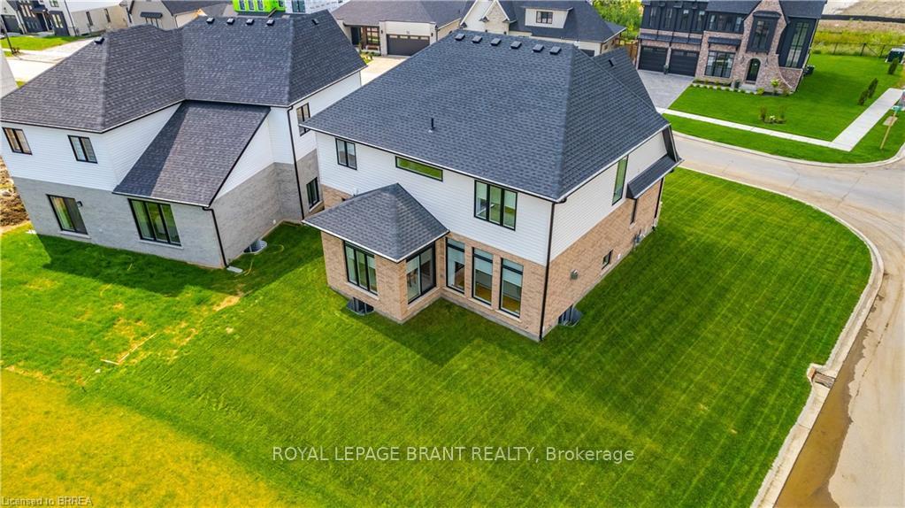 Photo 9 of 42 Aspen Circle, Thames Centre, Rural Thames Centre — HOMEH