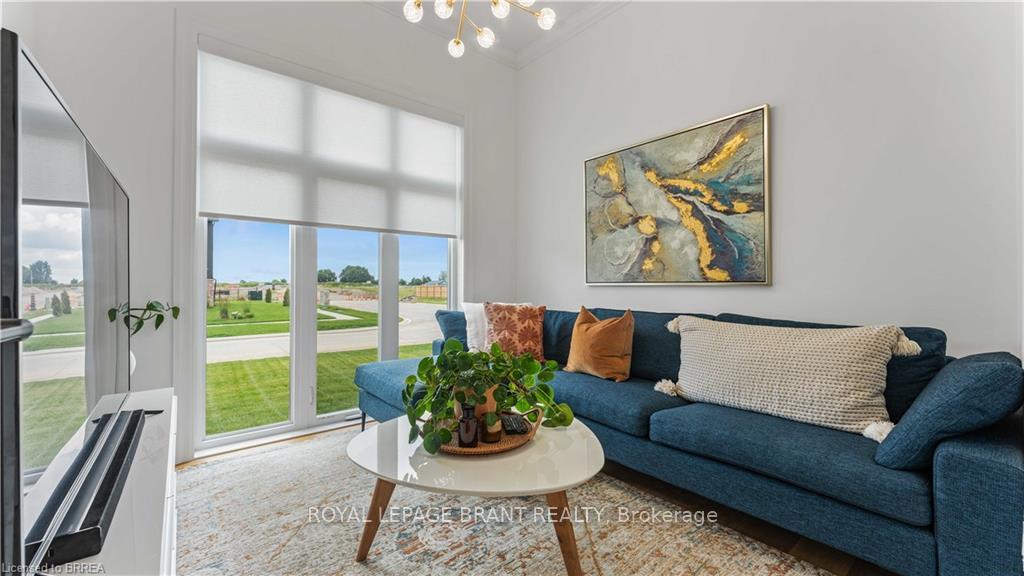 Photo 12 of 42 Aspen Circle, Thames Centre, Rural Thames Centre — HOMEH