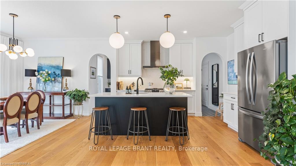 Photo 16 of 42 Aspen Circle, Thames Centre, Rural Thames Centre — HOMEH