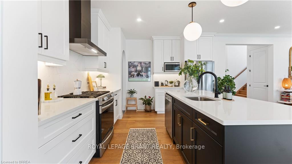 Photo 18 of 42 Aspen Circle, Thames Centre, Rural Thames Centre — HOMEH