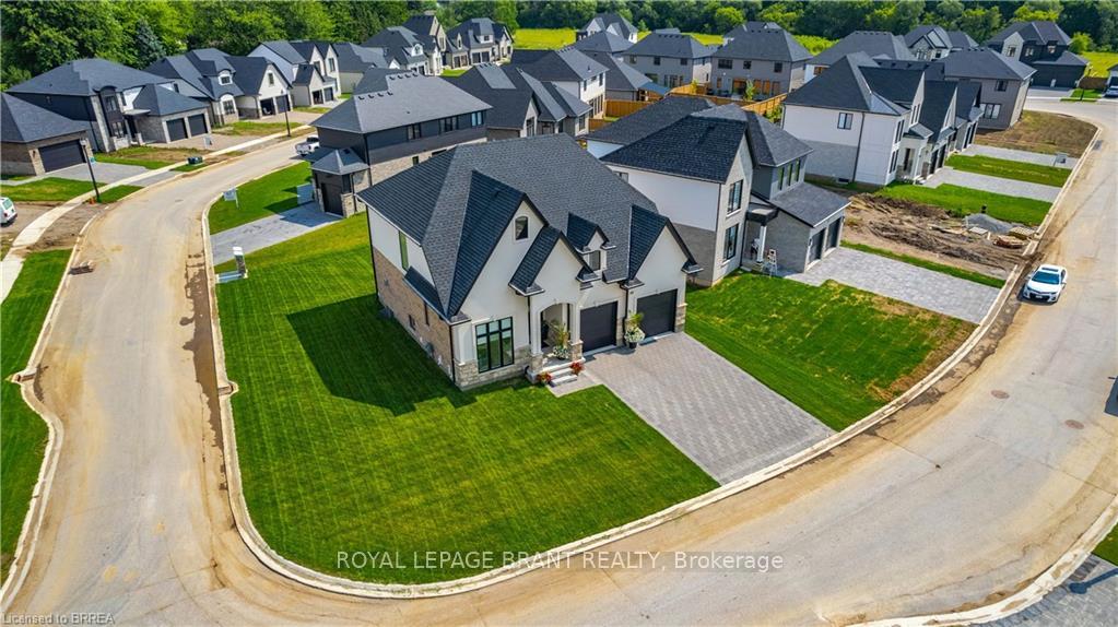 Photo 38 of 42 Aspen Circle, Thames Centre, Rural Thames Centre — HOMEH