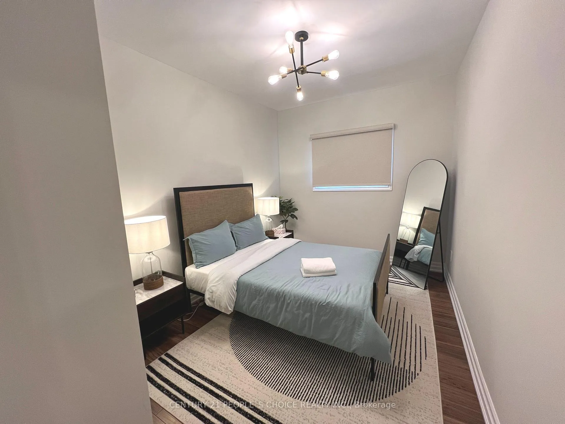 Photo 8 of 4927 Victoria Avenue, Niagara Falls, Cherrywood — HOMEH