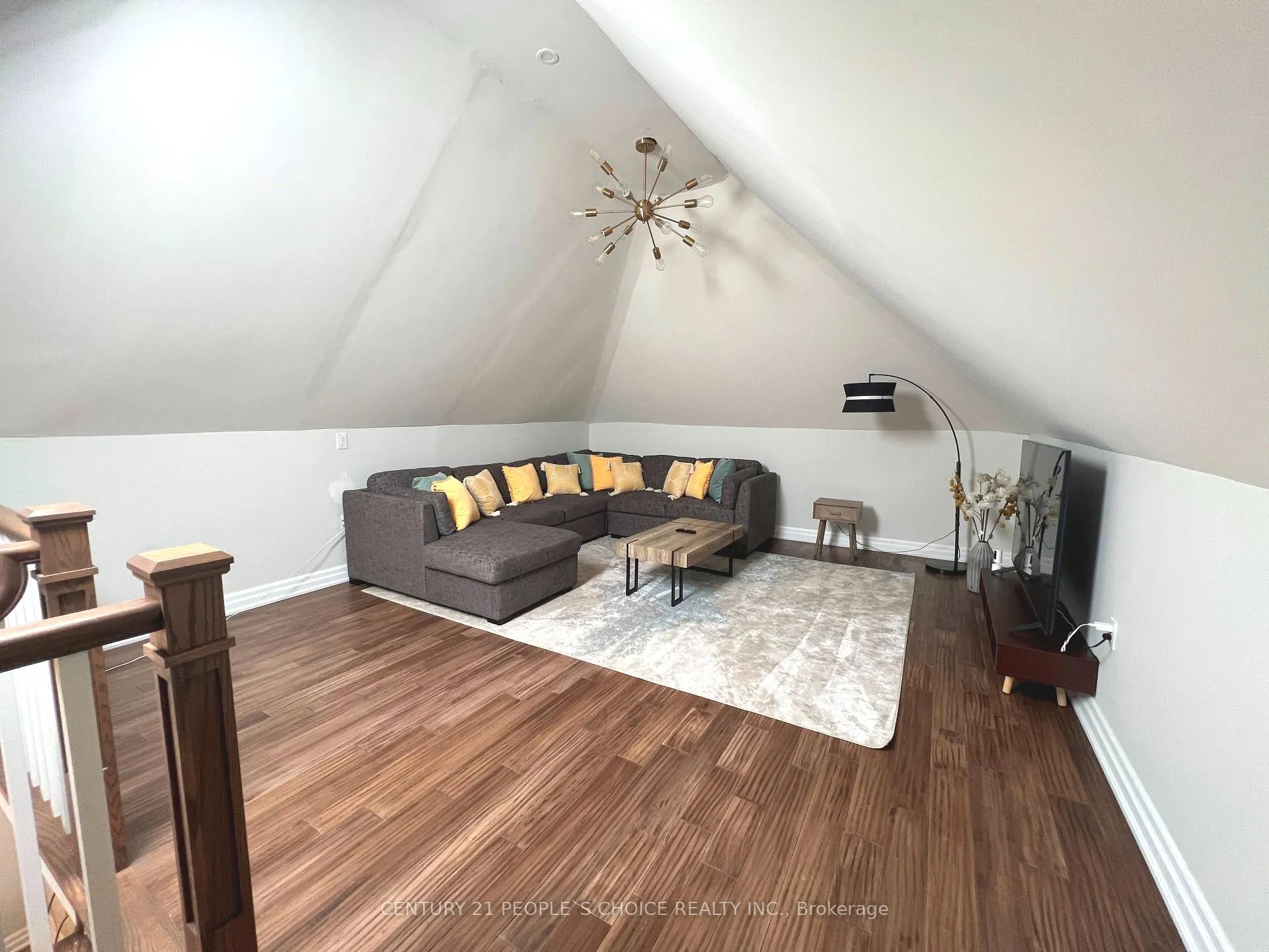 Photo 19 of 4927 Victoria Avenue, Niagara Falls, Cherrywood — HOMEH