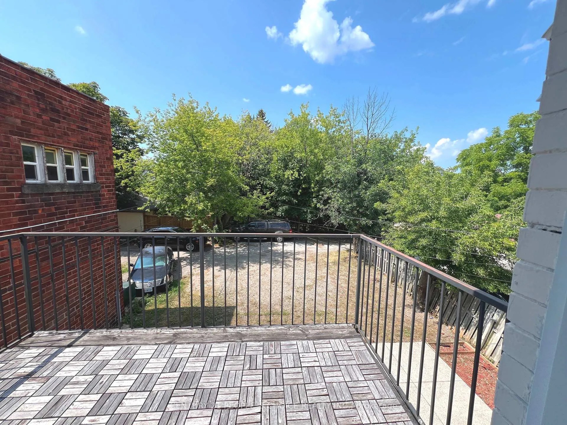 Photo 25 of 4927 Victoria Avenue, Niagara Falls, Cherrywood — HOMEH