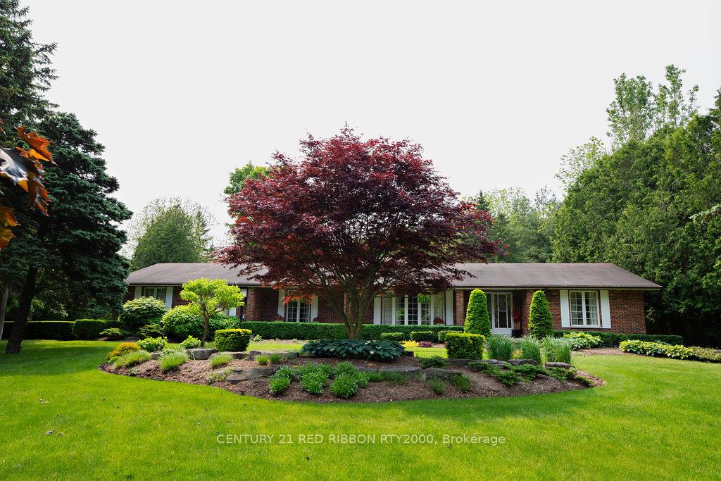 Photo 1 of 24387 Saxton Road, Strathroy-Caradoc, Rural Strathroy-Caradoc — HOMEH