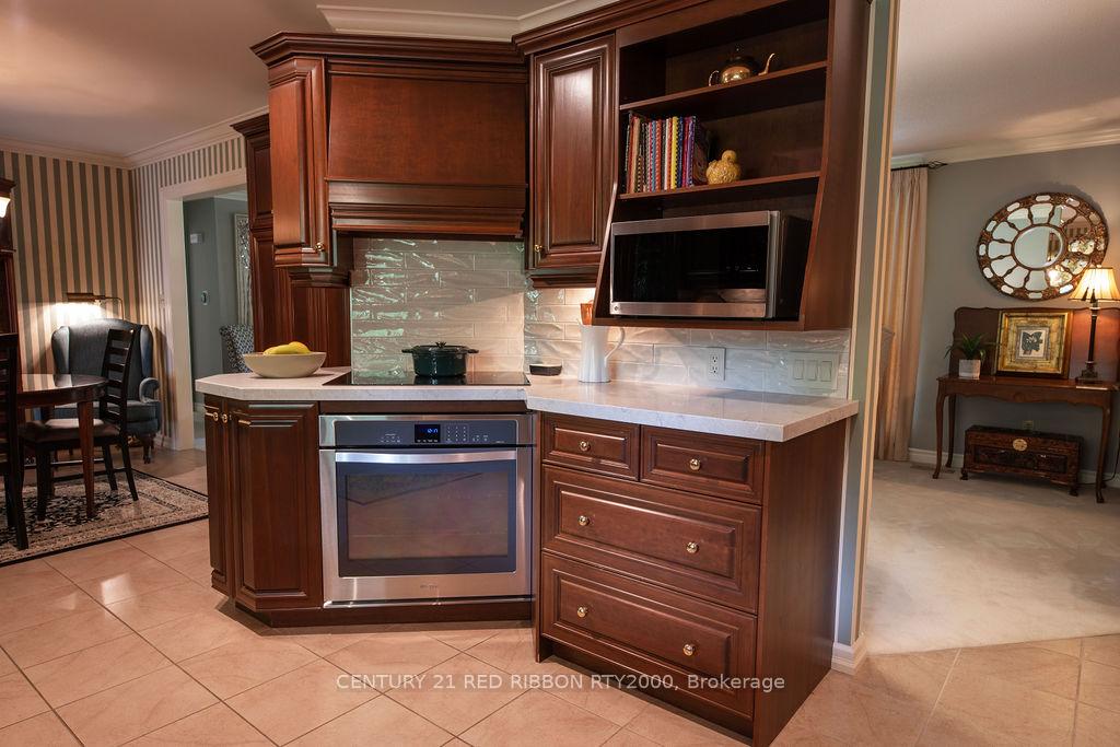 Photo 6 of 24387 Saxton Road, Strathroy-Caradoc, Rural Strathroy-Caradoc — HOMEH