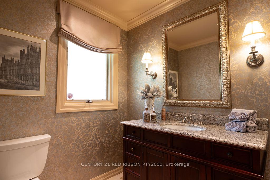 Photo 23 of 24387 Saxton Road, Strathroy-Caradoc, Rural Strathroy-Caradoc — HOMEH