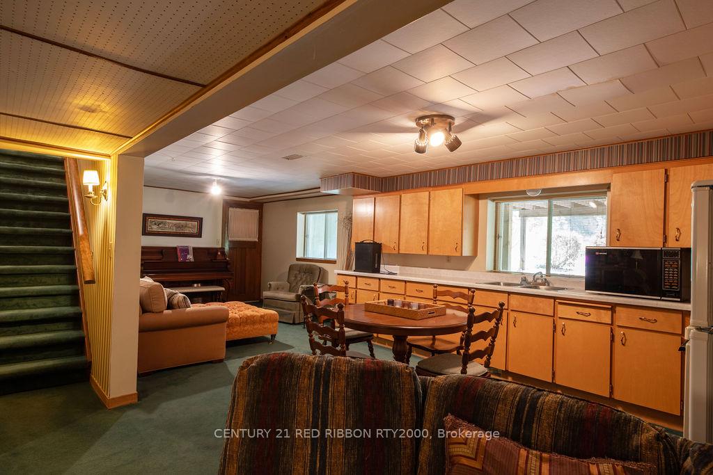 Photo 28 of 24387 Saxton Road, Strathroy-Caradoc, Rural Strathroy-Caradoc — HOMEH