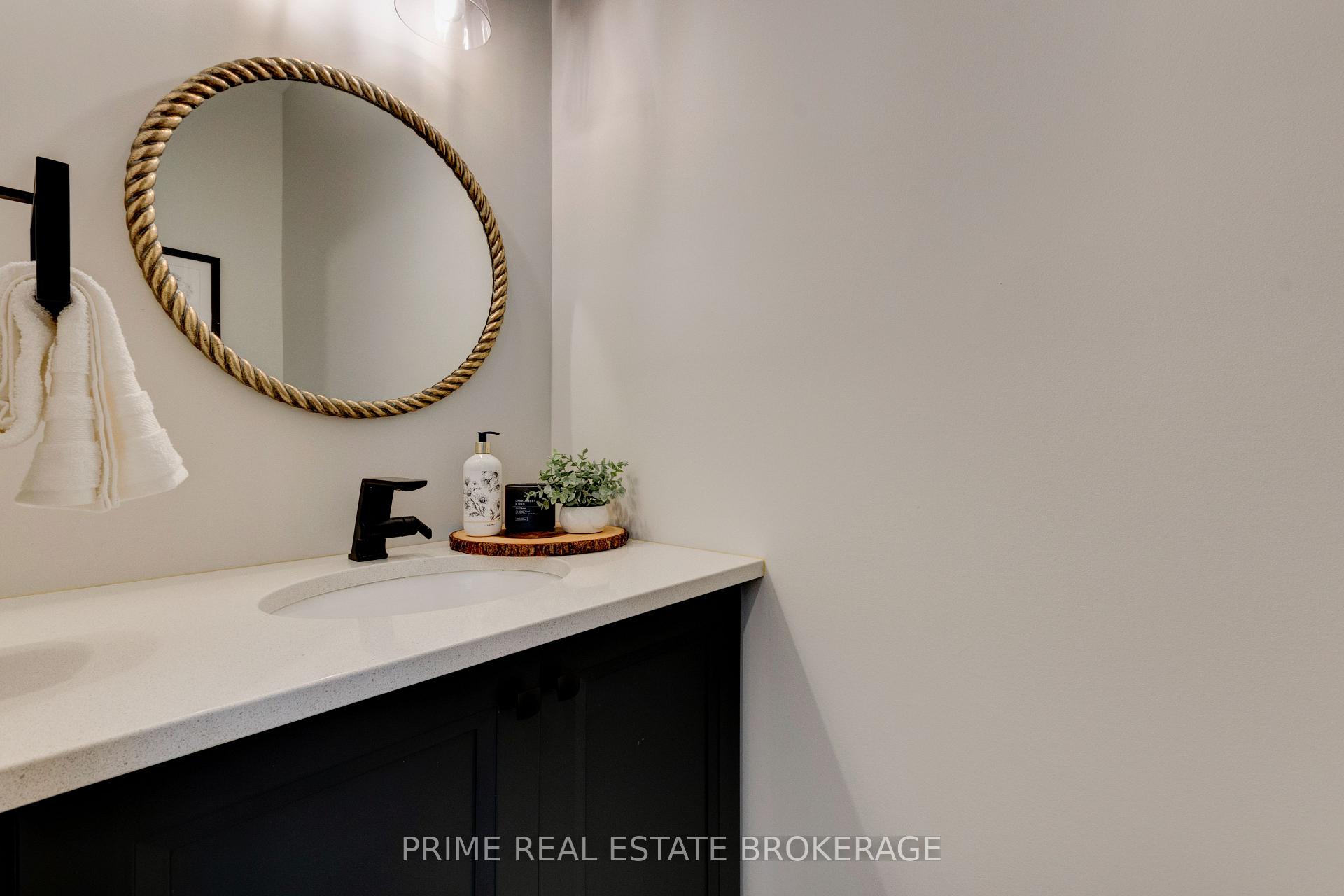 Photo 10 of 239 Boardwalk Way, Thames Centre, Rural Thames Centre — HOMEH
