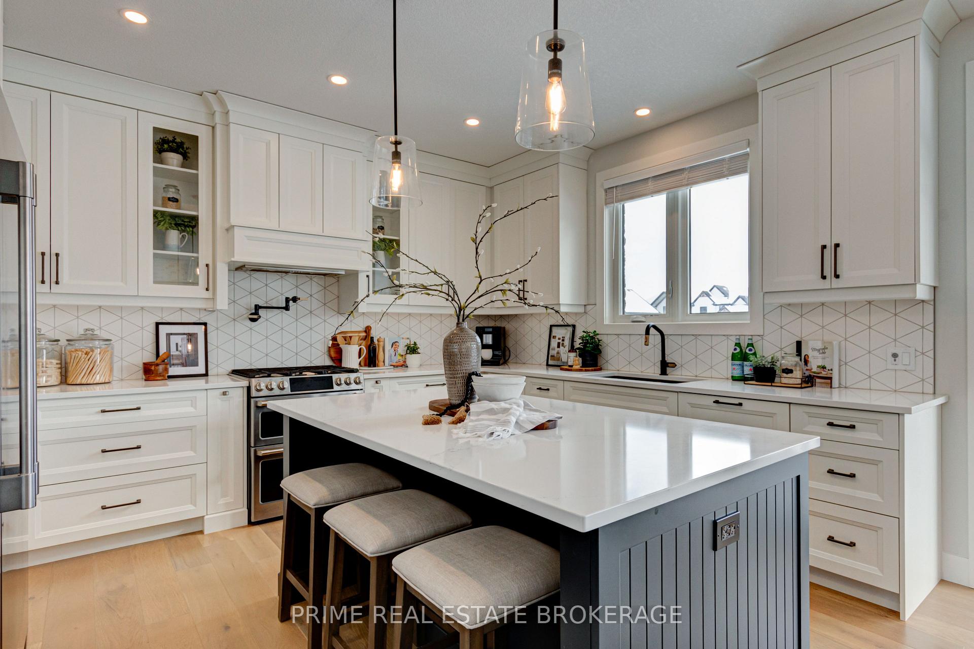 Photo 11 of 239 Boardwalk Way, Thames Centre, Rural Thames Centre — HOMEH