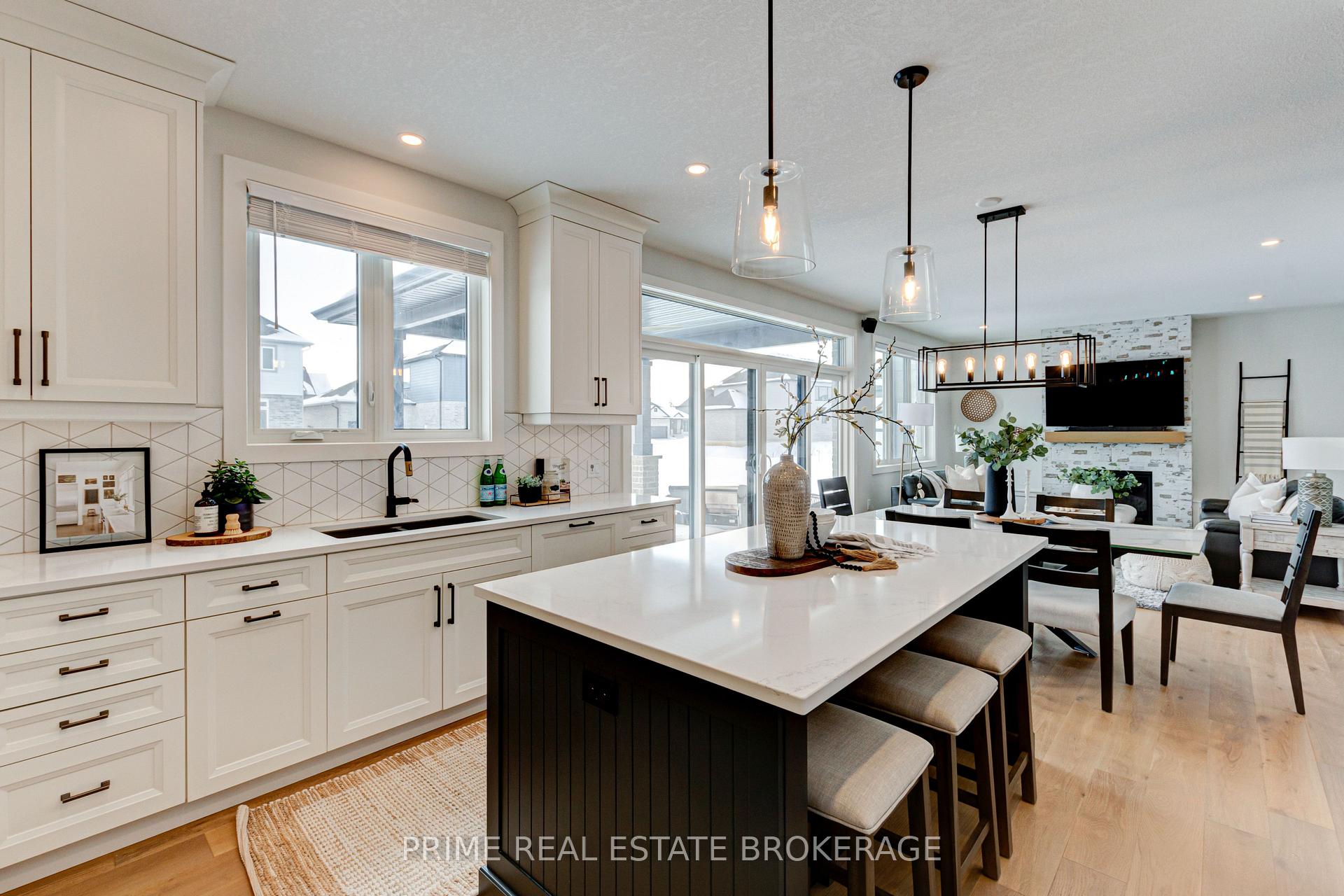 Photo 14 of 239 Boardwalk Way, Thames Centre, Rural Thames Centre — HOMEH