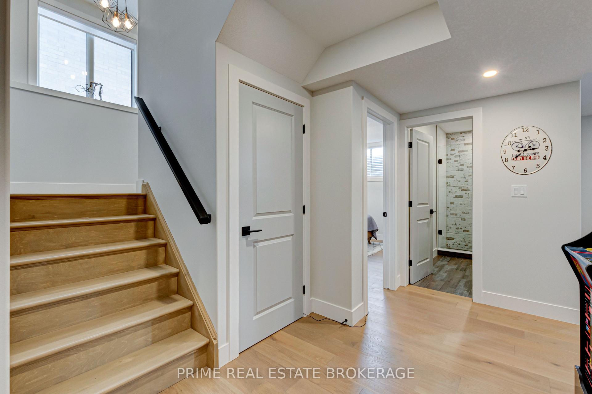 Photo 32 of 239 Boardwalk Way, Thames Centre, Rural Thames Centre — HOMEH