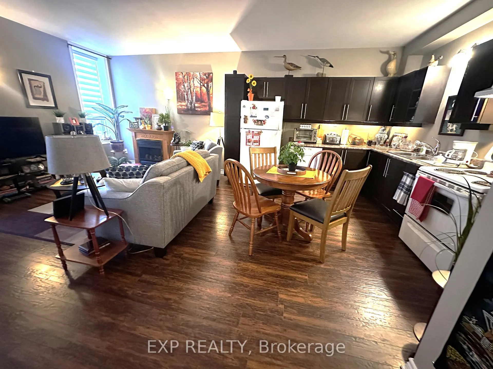 Photo 5 of Unit 3B, 43 Bridge Street, Carleton Place — HOMEH