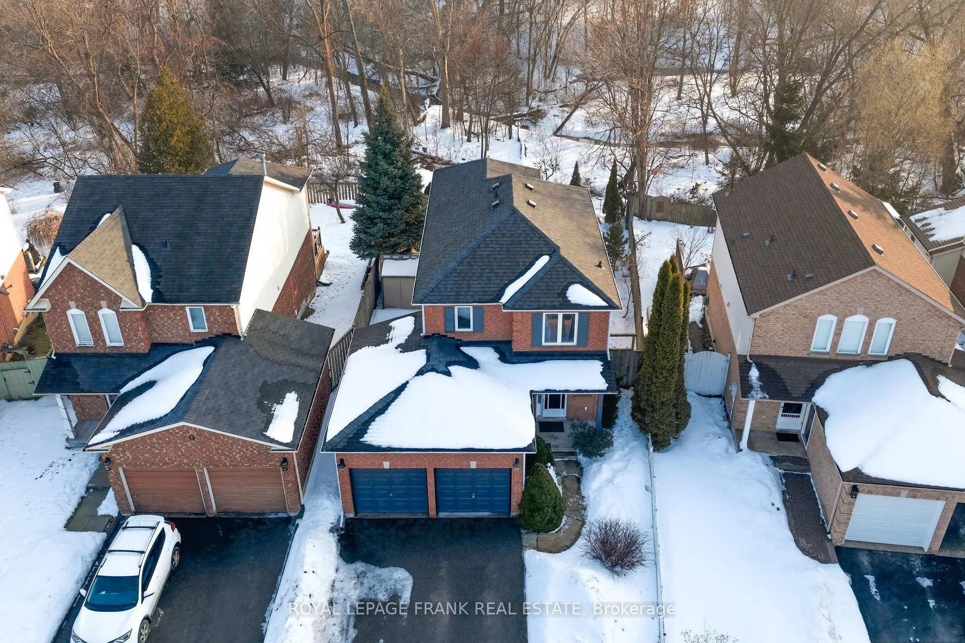Front of 9 Royal Pines Court