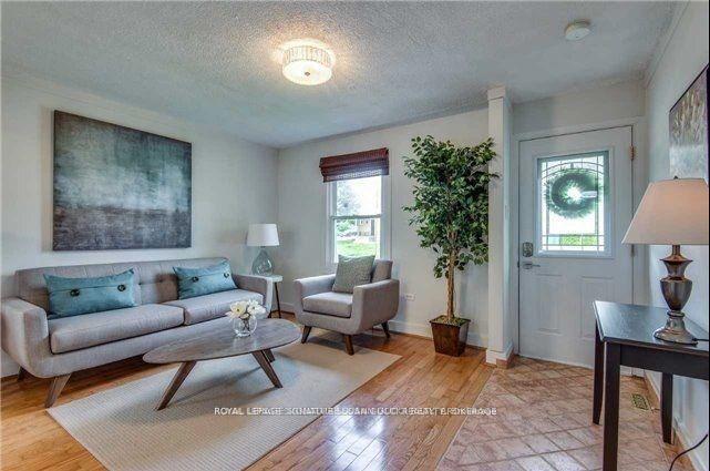 Photo 3 of 80 Squires Avenue, Toronto, O'Connor-Parkview — HOMEH