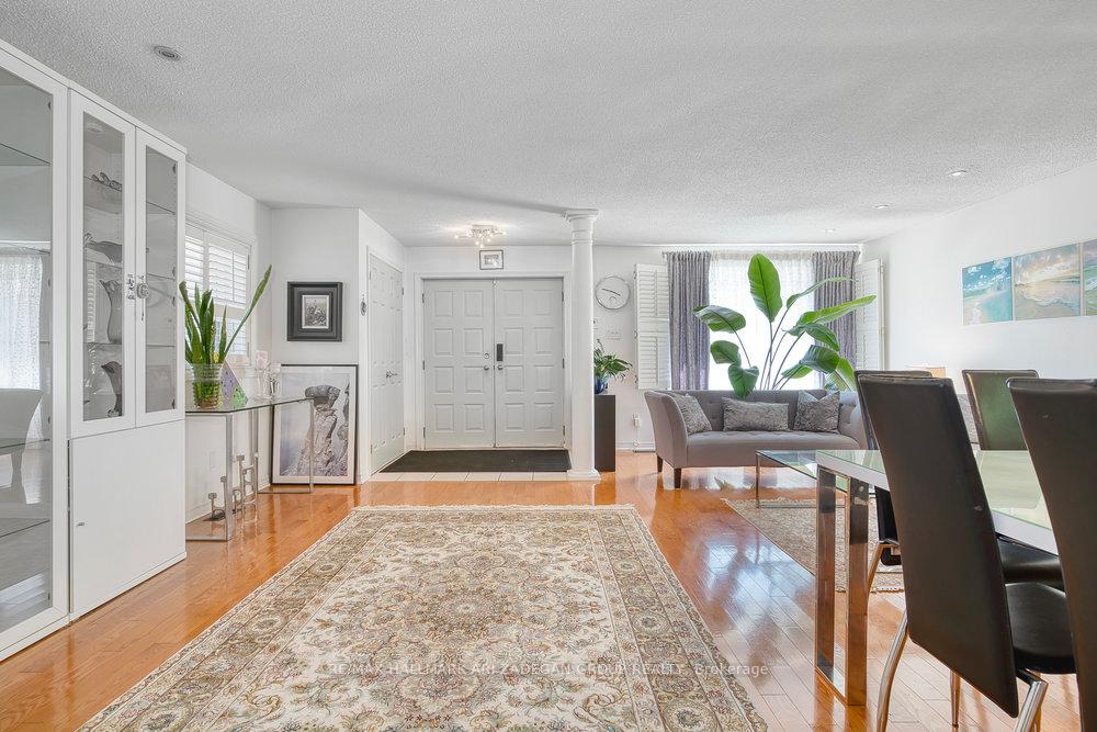 Photo 7 of 185 Durant Avenue, Toronto, East York — HOMEH